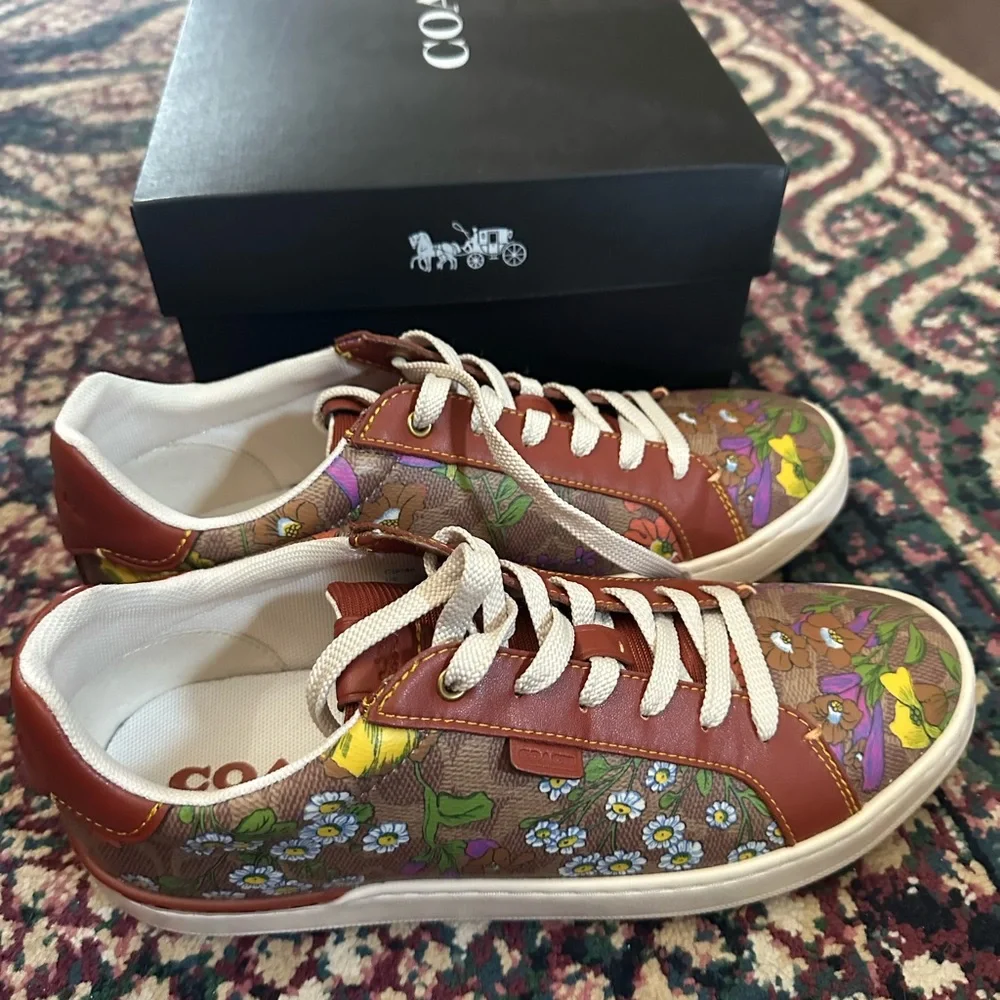 Coach women’s 9.5 B lowline Coated Canva Tan/Rust shoes sneakers floral with box - Picture 14 of 15